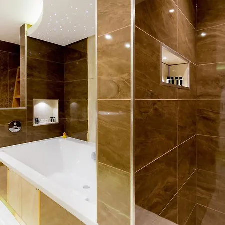 Hotel Applegarth & Restaurant (adults Only) 5*