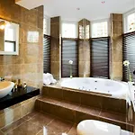 Applegarth & Restaurant (adults Only) Hotel