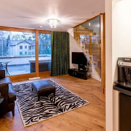 Applegarth & Restaurant (adults Only) Hotel 5*