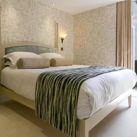 Applegarth & Restaurant (adults Only) Hotel 5*