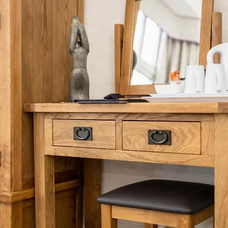 Hotel Applegarth & Restaurant (adults Only)