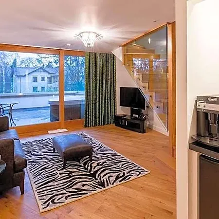 Applegarth & Restaurant (adults Only) Hotel 5*