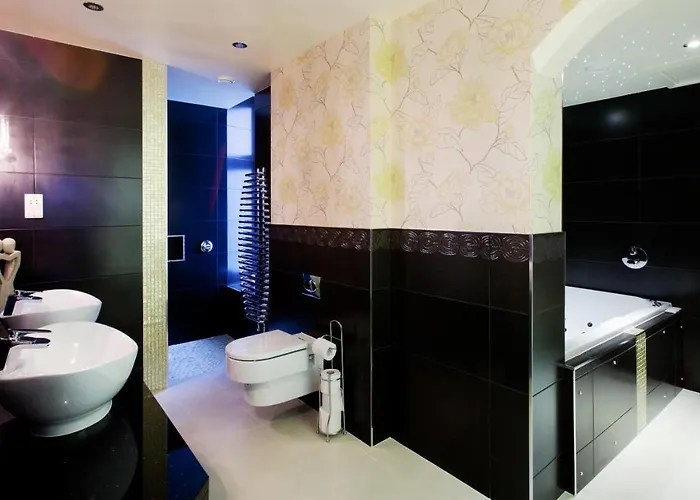 Hotel Applegarth & Restaurant (adults Only) 5*