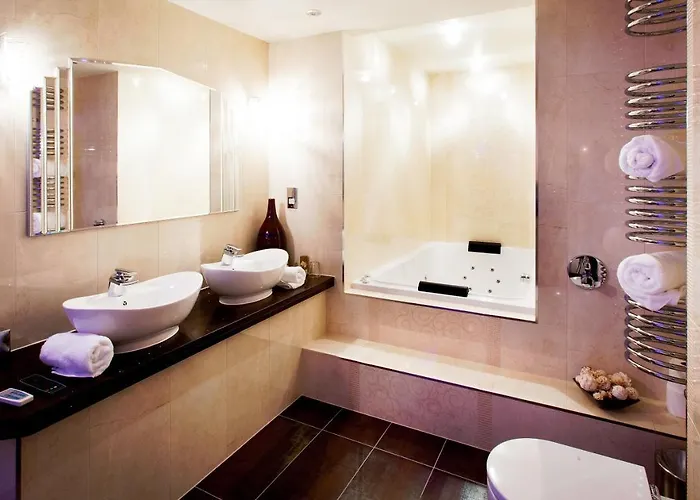 Applegarth & Restaurant (adults Only)