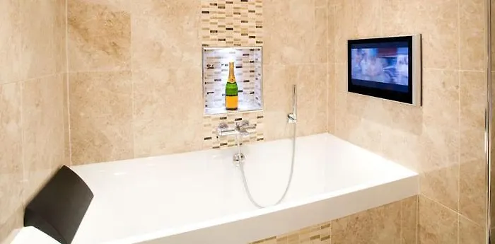 Applegarth & Restaurant (adults Only)