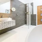 Otel Applegarth & Restaurant (adults Only) 5*