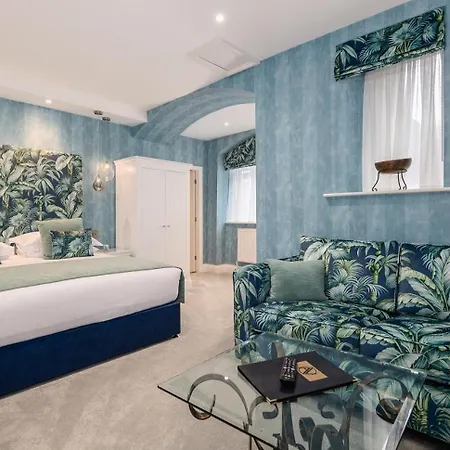 Applegarth & Restaurant (adults Only) Hotel