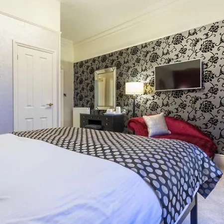 Hotel Applegarth & Restaurant (adults Only)